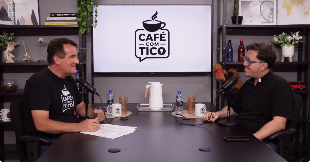 Café com Tico #20 — Padre Clayton Munhoz