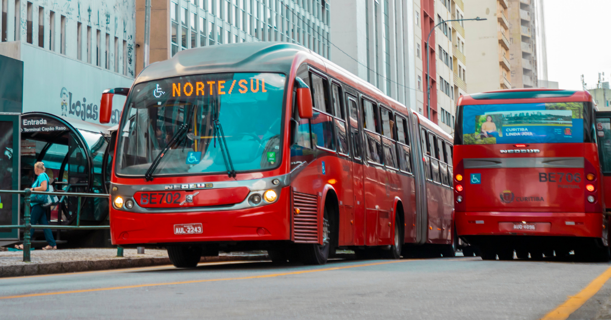 Nova concessão do transporte garante integração temporal e frota elétrica para os passageiros de Curitiba