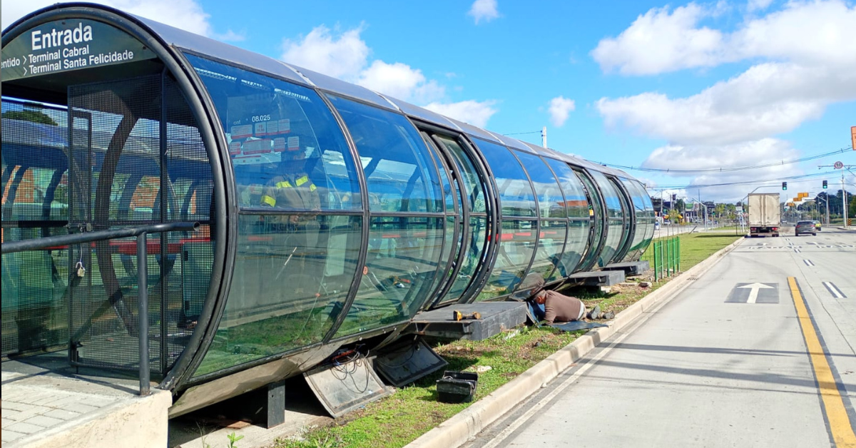 Estação-tubo Detran volta a funcionar com novas opções de integração para passageiros